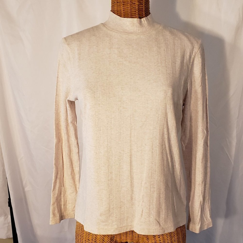Ladies NORTHERN REFLECTIONS Mock Turtleneck in Cream - M